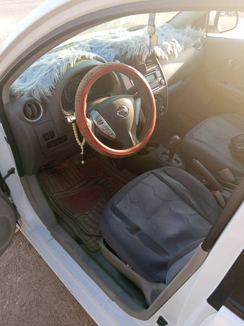 السلام عليكم ورحمه لله وبركاته نيسان سني هندي ام البليته الزركه 2020 بيهه باردات 4 وخط صبغ شويه من الباب وشويه من المدكر والباقي كله وضعيه الشركه ماشيه 170 الف 106 مجالهه حك الجيه والشراي يدلل


**إذا كنت صاحب هذا الإعلان وتريد حذفه لأي سبب، رجاءا أرسل رسالة إلى الدعم الفني**