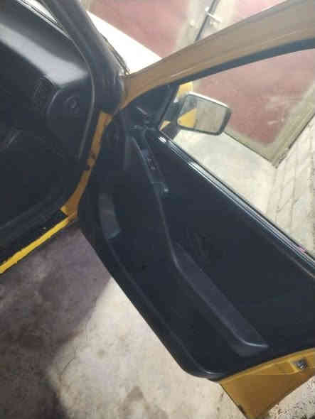 للبيع بيجو روا ٢٠٠٩ بغداد بأسمي
مصفرة هيئة وغرامات سنوية ل٣٠
مكفولة كفالة عامة عدا الثاني يفلت
كاعيات الكاربت والبلاستك مال شركة 
ماشية ١٤٠ الف كلشي بيها مال شركة 
السعر ٣٥ وبيها مجال مكانها بغداد التاجي 
*********** / ***********
