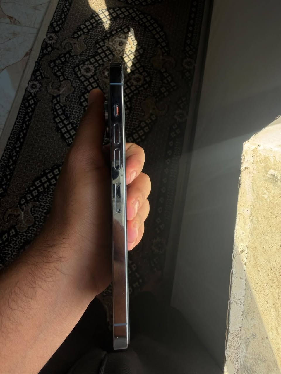 السلام عليكم 

متوفر 

iPhone 13 pro max 
LLA
256
بطارية 100فقط مرفوعه
 جهاز ضمان ممستبدل اي قطعه 
 
لون بحري مرغوب 

سعر 775وبي مجال قليل

***********
