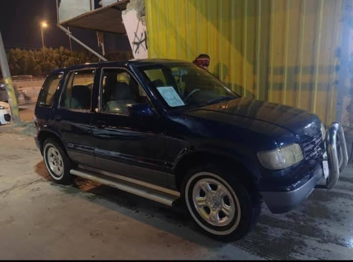 السلام عليكم كيه سبورتج 1993 نجف سنويه 28 سياره خير من الله كير و محرك كربلائي 4 لاتنقيص ولاتبخير ٤٥ وبيها مجال مكان السياره نجف او مراوس حسب القناعه ***********
