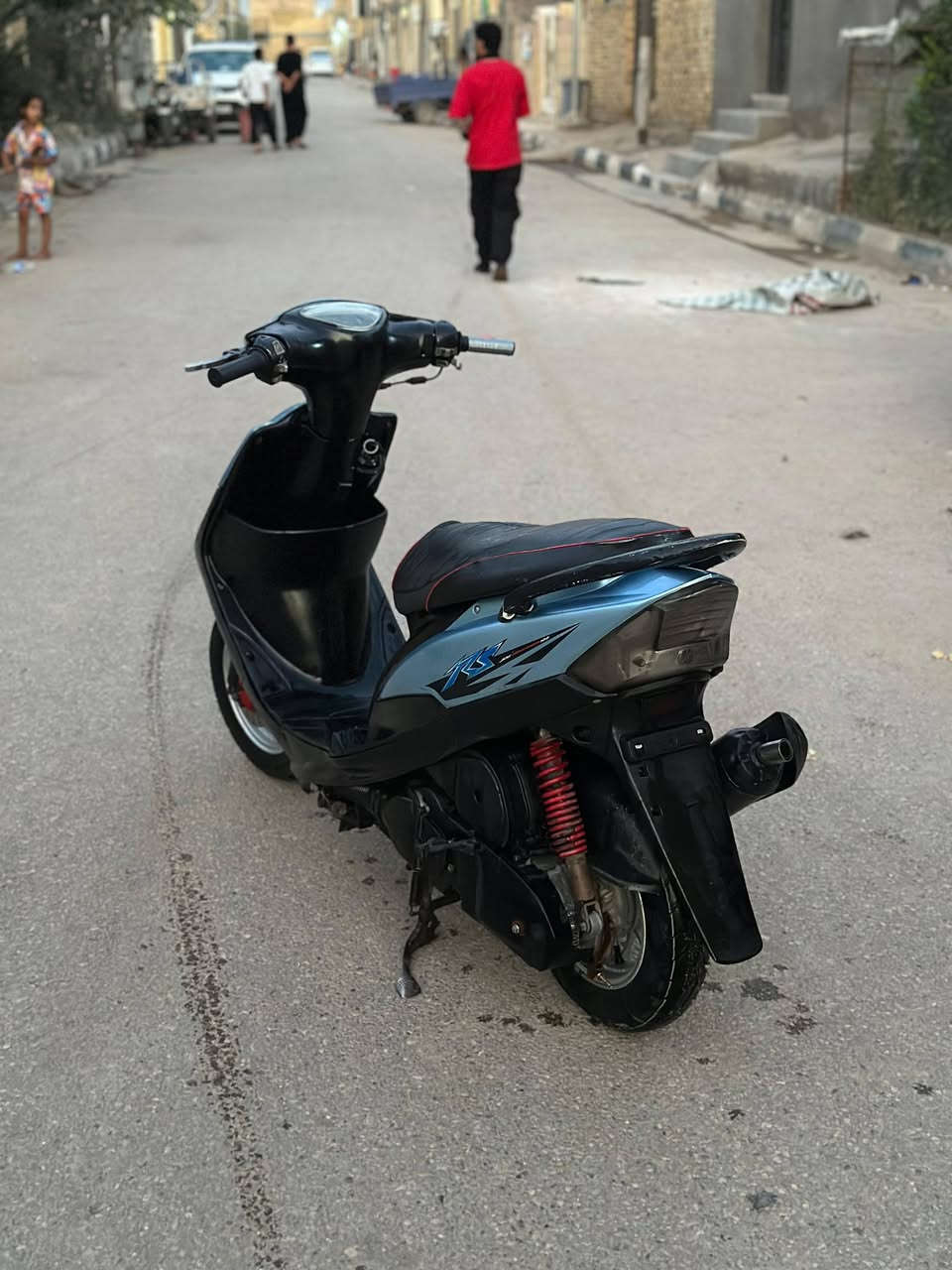 السلام عليكم دراجه ماكس عدله للبيع بوشه 50 ويل رياضي قبق عنبار ncy عضمات بريك رياضي اكزوز رياضي fm اشاير شغاله بكلايت شغال كهربائياتها كلها شغاله (سلف نكره) هندر شغال ضفيره بلاديه( مفتوحه) السعر 460وبيه مجال حي الفداء شارع المدرس ***********
