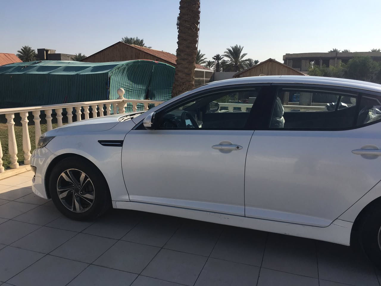 كيا اوبتيما ٢٠١١ خليجي مكينه ٢٠٠٠ 

- تحكم ستيرن 

- شاشه وكامره …..

رقم بغداد انكليزي 

تحويل شوكت متريد 

بيها قطعة صبغ فقط

السعر ١٢٨وبيها مجال 

بغداد/المحموديه

تواصل ***********
