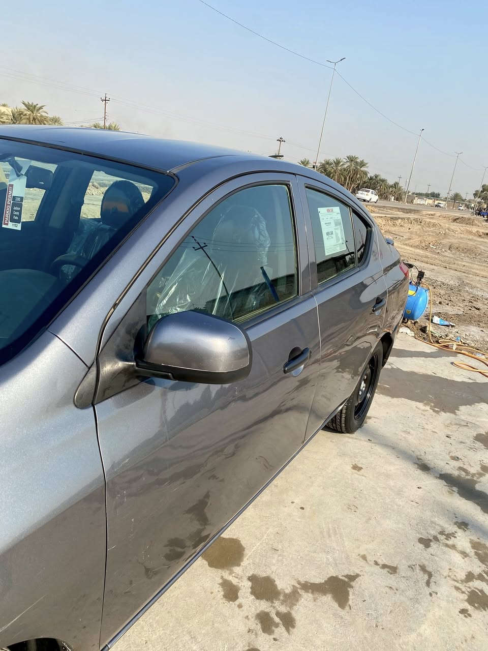 سلام عليكم نيسان فيرسا 2018 حره سنويةمجدده
ضررها فقط باب وجاملغ بدون دواخل وبدون ايرباك
باقي السيارة مكفولة كفاله عامه ماشية 75 
مكينة وكير على وضع الشركة تبريد ثلج ❄️ 
السعر 85 
استفسار :***********
