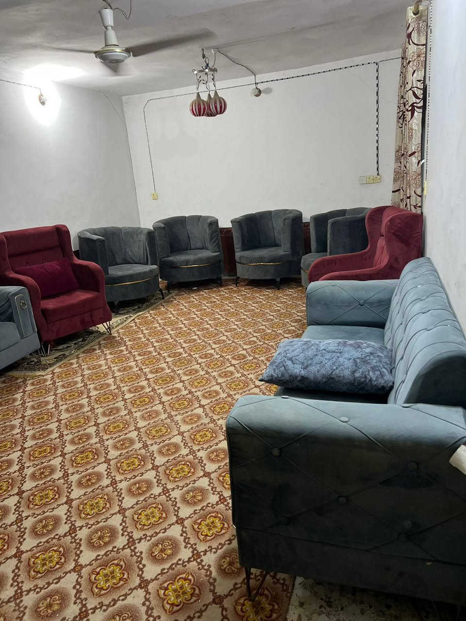 تخم ونص مستعمل للبيع نضافه فول
السعر خاص او واتس ***********
