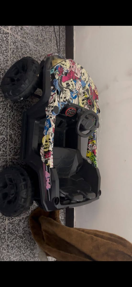 اغراض مال بيت كلمن وسعره المكان حي الجهاد الرفاق بغداد ***********
