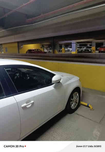 سلام عليكم
سيراتو 2011
داخل ماروني واسود 
بوب جاملاغات صندوق بنيد مكفوله 
رقم اربيل 
رايدها ب (110)وبيها مجال
***********
