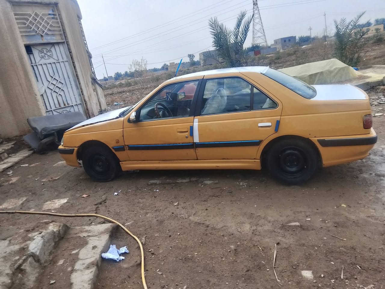 سلام عليكم بيجو بارص رقم نكليزي تحويل شوكت ما تريد سيارة مكينة وكير كفالة هزة جديدة  نقص بنيد تعبان سعر 25 بيهة مجال كلش بصيط شراي ينتصل ***********
