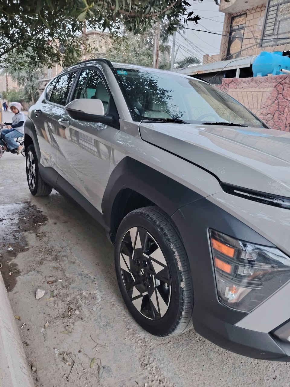 اسلام عليكم كونه موديل 2024 فول مواصفات عده الفتحه بسمي دخول جديد رقم ديالي مكان السياره ديالي بعقوبه السيارة بدون صبغ بدون تبديل رقم الهاتف *********** السعر 190 اوبيه مجال

