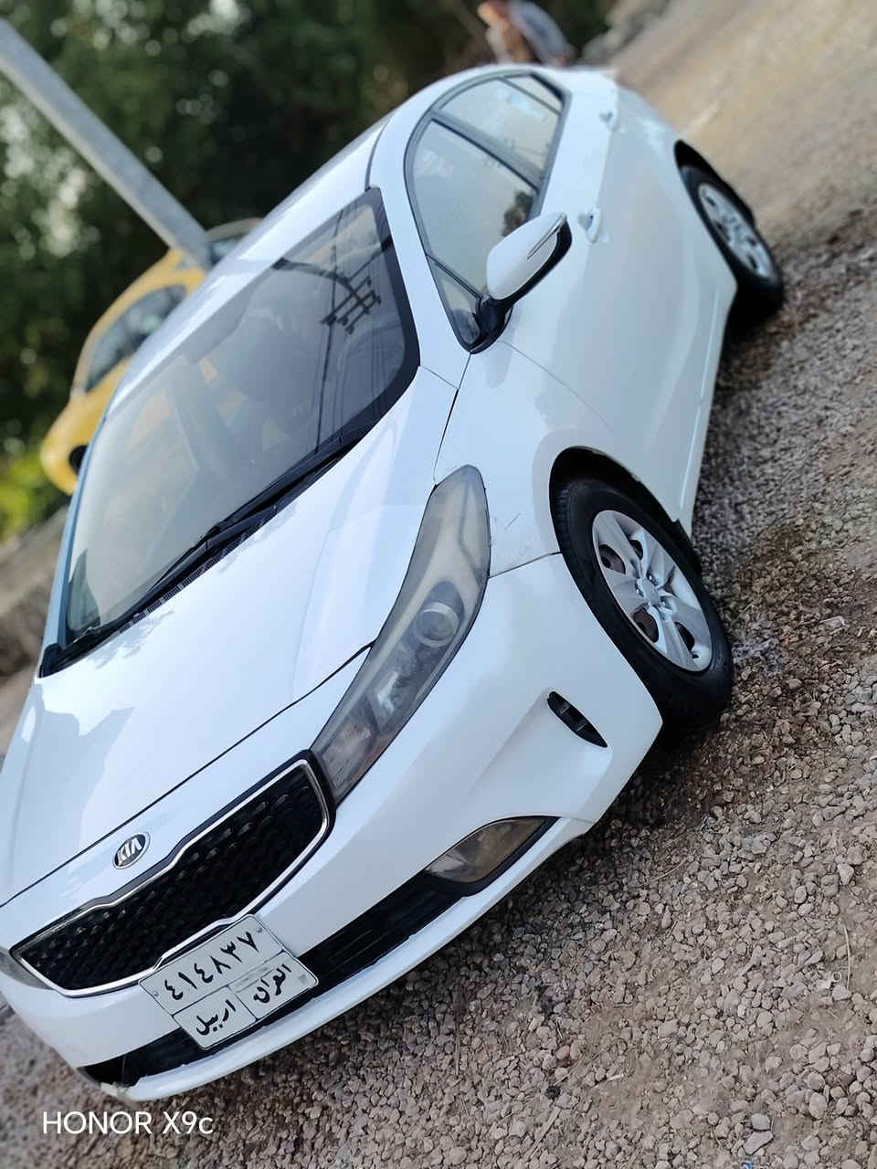 السلام عليكم كيا سيراتو موديل 17 سياره نضيفه وجديده طخه بالبنيد واضحه لاصقها  أربيل وكاله عامه / السعر 130 وبيه مجال مكان السيارة النجف كوفه  أخيك مو شراي لا تتصل ***********
