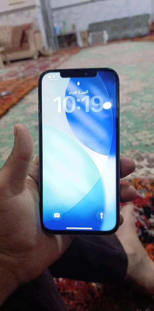 السلام عليكم عندي ايفون 12 برو ماكس   ذاكرته ٢٥٦ وبطارية ٨٥/و ضهره مكسور ومخلف ماعلي شي وبدل شاشه السماعه عاطله يرادله تصليح  سعر٢٢٥ الف  خاص مغلق اتصل ***********
