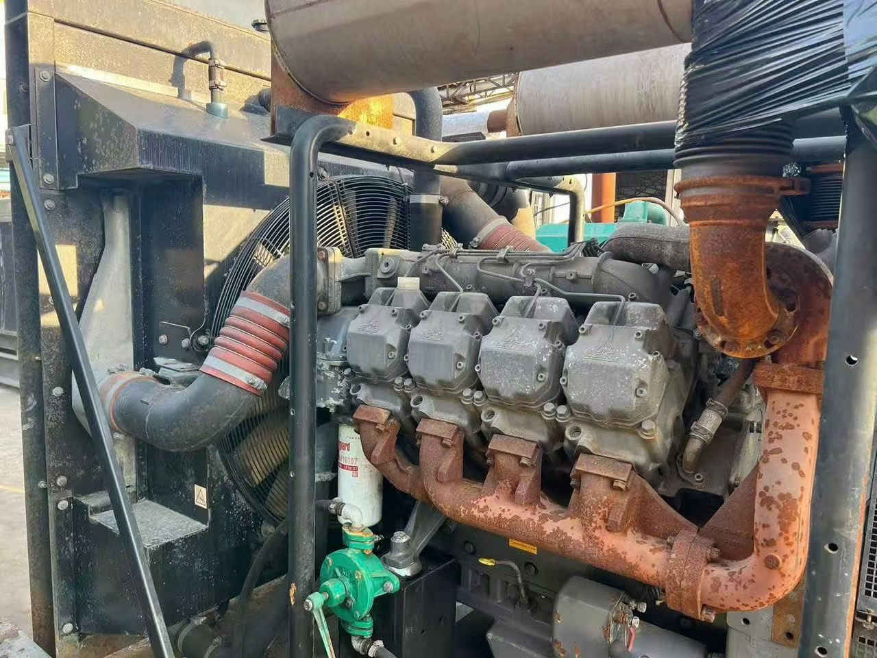 DEUTZ 8V
550kva


**إذا كنت صاحب هذا الإعلان وتريد حذفه لأي سبب، رجاءا أرسل رسالة إلى الدعم الفني**