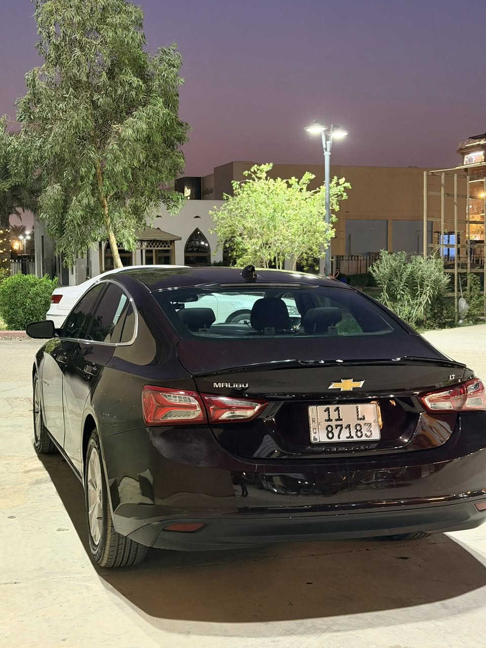 السلام عليكم 
للبيع او المراوس 

المواصفات :
▪️السيارة: شيفرولية ماليبو احمر ماروني
▪️الموديل: 2020
▪️المحرك:1.5L
▪️العداد: 63 الف ميل
▪️فئة LT2
▪️بانوراما
▪️تبريد قطعتين امامي وخلفي
▪️تدفئة لكشنات المقدمة
الضرر: صبغ جاملغ امامي ايسر وبارد بالباب
الرقم : بغداد بأسمي
السعر : 116 وبيها مجال بسيط 

التواصل خاص 
او واتساب ***********

