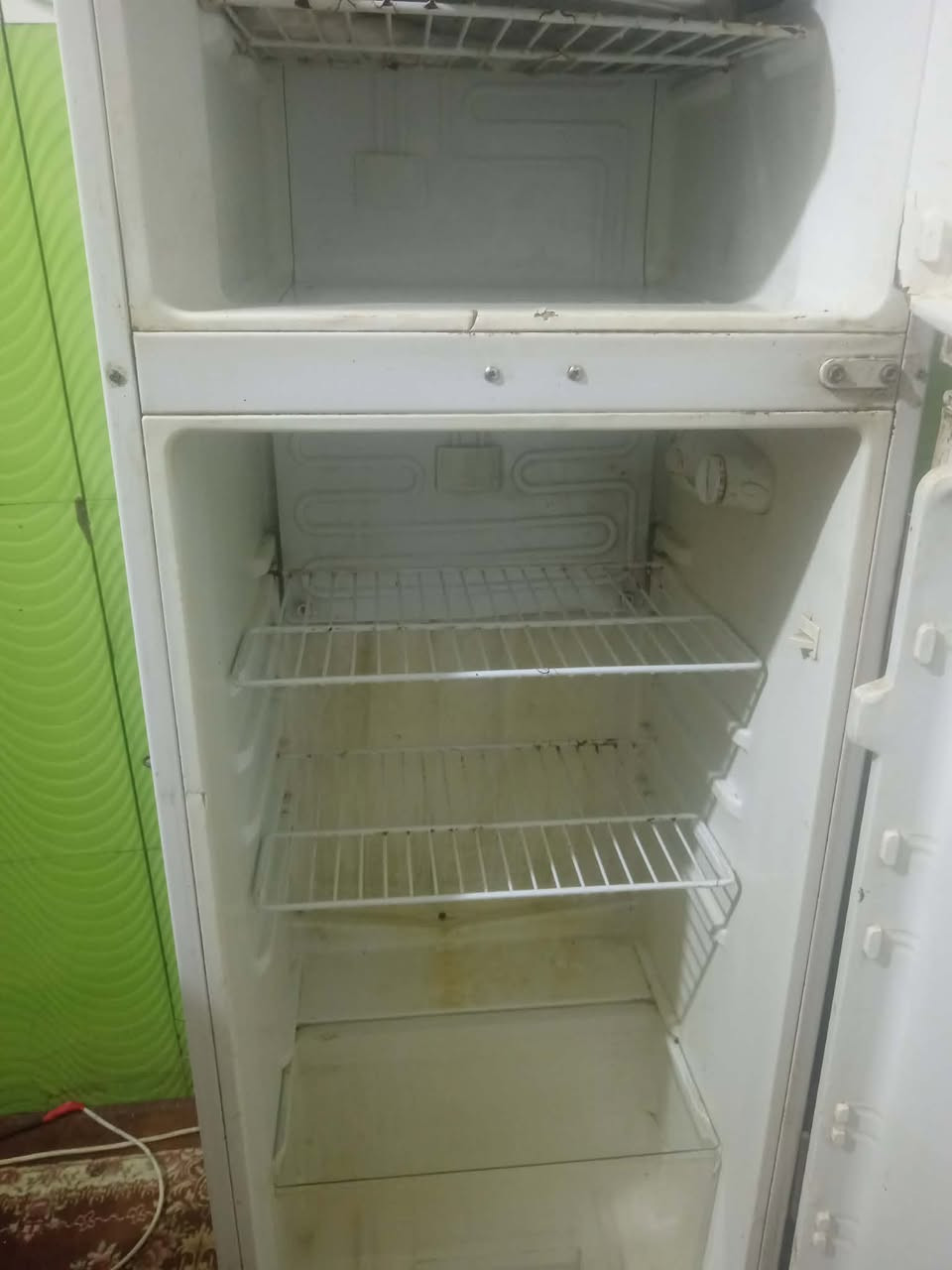 غراض للبيع
كاونتر وسنكي 425 مجال بسيط
ثلاجه 75 بيها مجال 
طباخ 35
مكان أبو خستاوي للستفسار عل خاص


**إذا كنت صاحب هذا الإعلان وتريد حذفه لأي سبب، رجاءا أرسل رسالة إلى الدعم الفني**