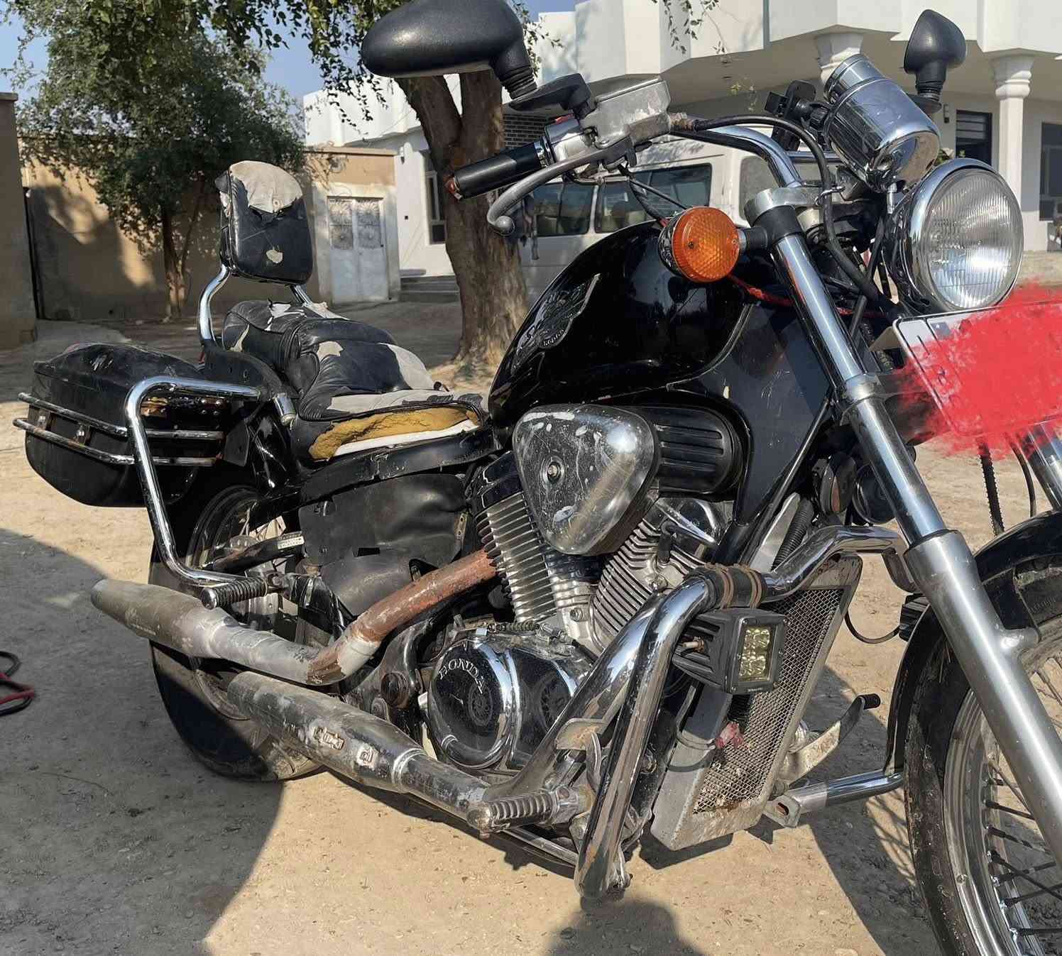 السلام عليكم
للبيع هارلي ستيد 400سي سي دراجه حلوه محرك كير سنويه باسمي تحويل مباشر رقم بغداد انكليزي 

سبب البيع عدم التفرق السعر (مليونين و500 الف )الشراي يجي يكلبها وماارجعه  المكان ابو غريب الجسر الاسود او جسر عبيد السهر طريق السريع ***********
