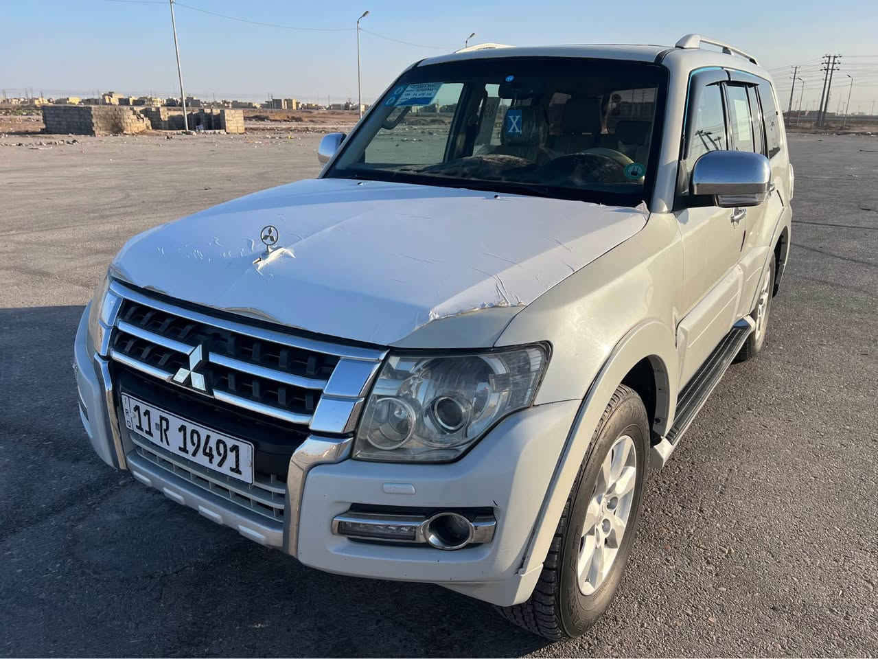 تحيه طيبه للبيع باجيرو موديل 2014 رقم بغداد الدولي سياره جاهزه مكينه كير صدر تخم تاير تبريد بيها صبغات بيها جاملغ الخلفي وبيها الامامي ابيع صبغ عام سياره ما نقصها برغي فول مواصفات ماعدى الدمام مكاني كوت واسط مركز مدينه السعر 
140$ وبيها مجال للشراي *********** دهل اوران, واسط
