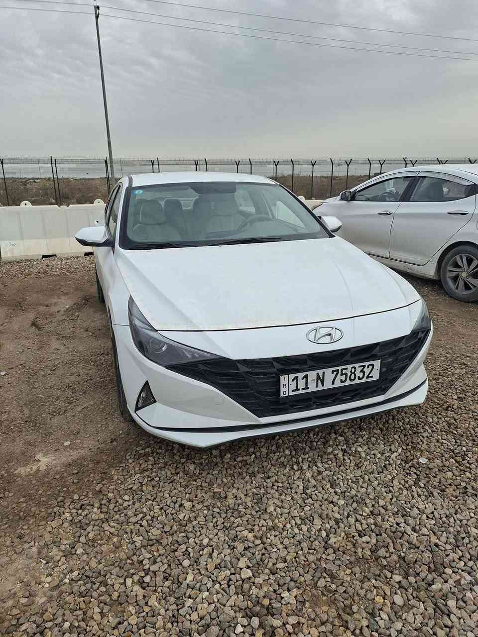 السلام عليكم النترا موديل 21 خليجي محرك 2000 دوش بدون صبغ مكفوله عدا بارد بسيط باب عكس السايق بغداد باسمي تحويل ثاني يوم ب 160$ وبيها مجال للطيبين ***********  مكانها بغداد شارع حيفا
