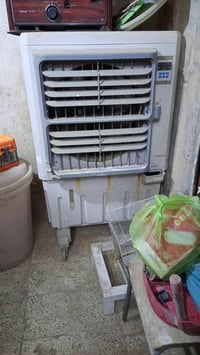 مبردة • مبرد هواء • تبريد • مكيف • جهاز تبريد