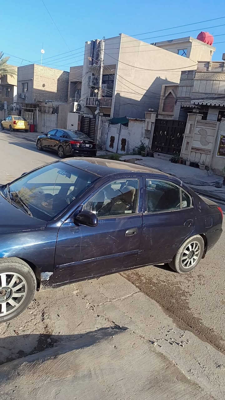 السلام عليكم النترا 2005 وارد امريكي محرك 2000  تدفئة تبريد شغالات مصبوغة عام والسونار موجود بالصور السعر 50 وبيها مجال العنوان بغداد حي العامل
***********
