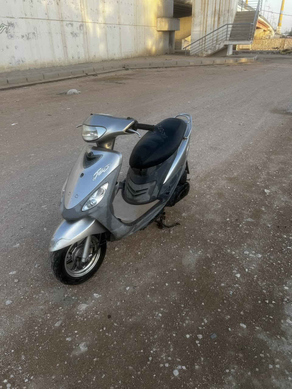 السلام عليكم   ماكس كله بلادي جديد مكان السماوه جسره المستشفى العام ***********سعر ٩٥٠
