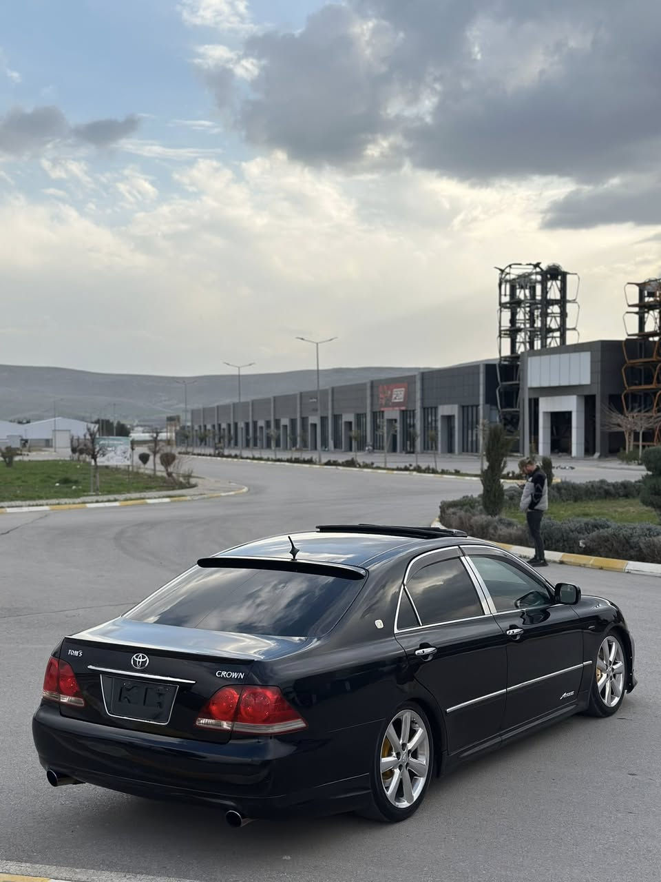 184ساخ سااخ🖤🧿📦
۳دوگمەی فول فول
جلد 
هیتەر
سلایت
فۆرمیکا سور
پێش و دوا حاسە 
دینگەی ستیل
٤ تایەی لۆک
پێش و دوا سپۆرتی تۆمس
سالانسا سپۆرت
ئاوێنە شەفت و هیتەر
سەقفی وەک شوشەیە
ڕۆنی گێرو مەکینە گۆڕدراوە
مەجموعە سوکان لێگزز زۆر خۆشە
101KM ڕۆشتوە حەقیقی
گێڕ و مەکینەو تەقەو ڕەقە بەشەرتی ۱٠ فیتەر
یەک پارچە بۆیاخی ئەوروپا بێ دەعم و لێدران
لە ڕەسمەکان جوانتر نەبوو مەسرەفی ڕێگات بۆ ئەگێرمەوە
شوێن پیرەمەگرون
ژم ***********
91وەرەقە مەجالێکی کەم
هەموو شتێک نوسراوە مشتەری نیت با سەری یەکتر نەیەشێنین 🖤🖤
