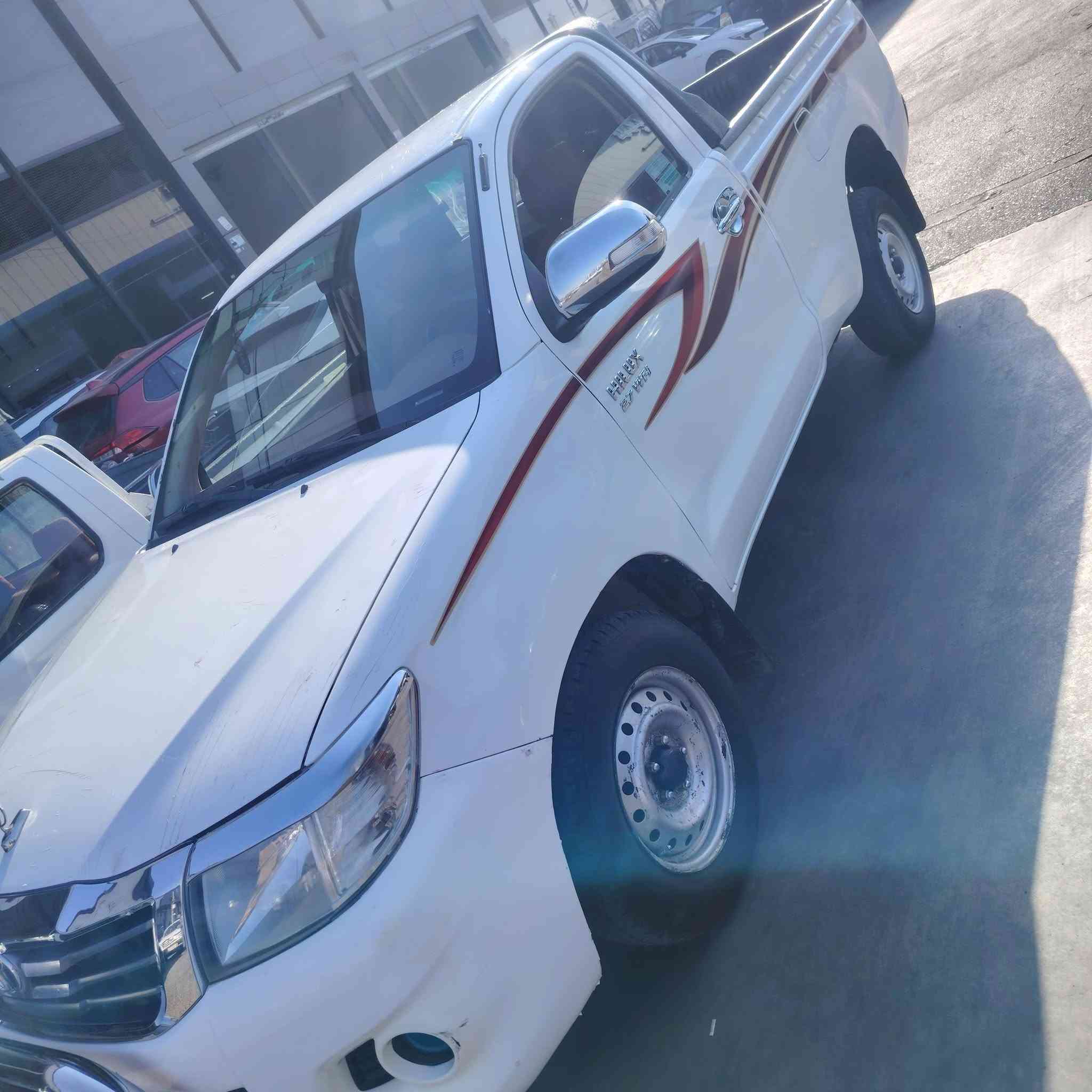 ٢٠١٢ سعودي ابو دعاء رقم إنبار شرط التحويل مكينه شركه بيها جاملغ مبدل بلادي الباقي مكفول مكان السياره أربيل بير داوود السعر ١٤٥ وبها مجال قليل الاتصال *********** او وتساب *********** ملاحظه ترهم مراوس حسب القناعه
