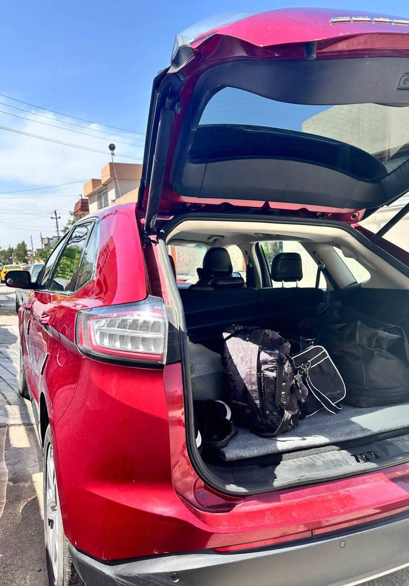 فورد ايدج تيتانيوم. موديل٢٠١٧
بصمة تشغيل عن بعد 
اربع ابواب بصمة صندوق شفط
فتح الصندوق دوگمە وجلاق 
كشن  جلد تحريك  كهربائي و ميموري لثلاث مراحل
كير شفتات و سبورت و ال D

ضرر السيارة. 
قطعتين بدون دواخل
بونيد وباب سكن. الضربة مقدمة البونيد. 
محرك ٤ توربو  
السعر133

للاستفسار *********** كركوك, العراق
