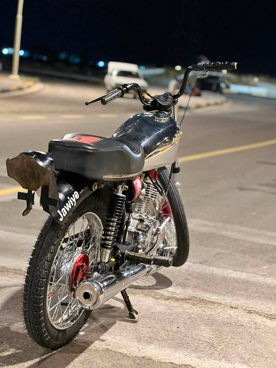 دراجه سيجي نامه قبق احمر موديل 25 مامفتوحه بعده بلاد تانكي نيكل شكم قطعه بصلاح الدين شاصيها مابي شي نضيف سعر٧٥٠ وبيها مجال قليل 
مكاني سامراء 
‏***********
***********
