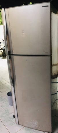 ئه م سلاجه يه بوو فروشتن بوو زانينى نرخ نامه بنيرن 07507914514