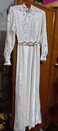 بدلات بنات • نضيفات • لبس مرة