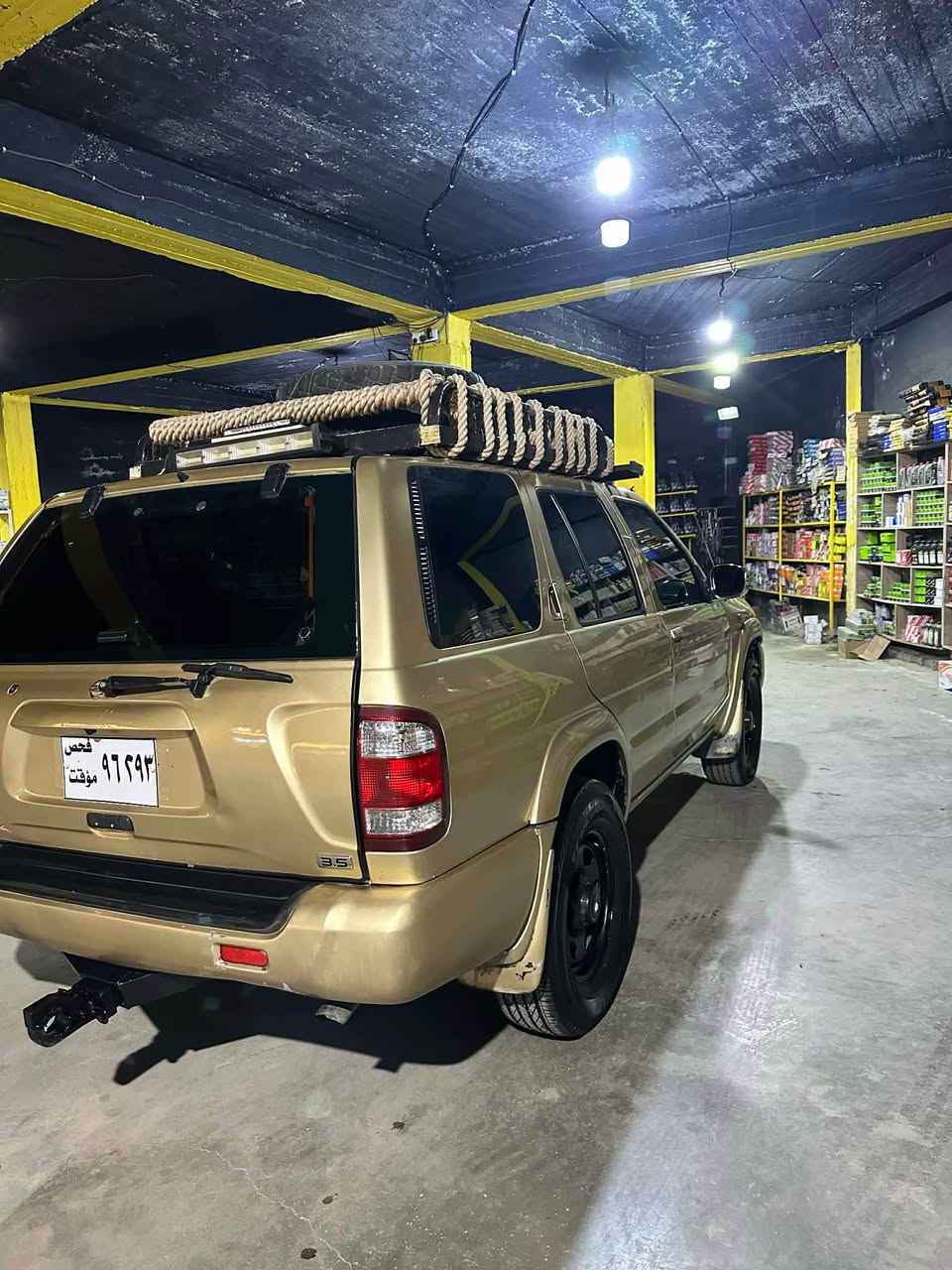 ***********
نيسان پاسفيندةر موديل ٢٠٠٤ گير مةكينة اكسل  بةشةرت تةقةو رةقة بةشةرت سيارة مالي دوستة كتاب امريكي لةگةلة بوياغ ٣ پارجة بة سةقف و حيزام ئةيفروشم 
***********
*********** سوران, أربيل
