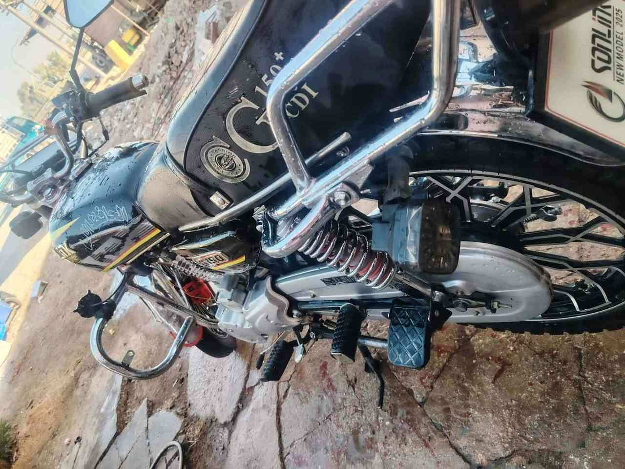 السلام عليكم سونك 24 للبيع بي دشبول واكف عارضه ب 600وبي مجال *********** مو متواجد عل فيس
