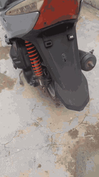 دراجه سيام فايتر محرك ١٥٠
نكره سلف دراجه نضيفه محرك مامفتوح 
باتري جديد تاير جديد رايدها ب٣٠٠ وبيها مجال 
مكاني بغداد الشعله ***********
