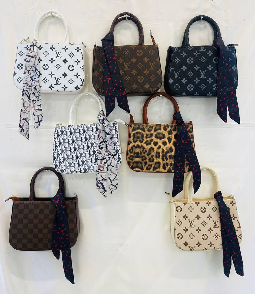 🌸 مستمرون في عروض روز باگ المميزة 🌸

👜 القطعة بـ 15 ألف فقط
👜👜 قطعتين بـ 20 ألف فقط
🚚 توصيل مجاني
🎁 هدية مع كل طلب
📞 *********** 

لا تفوتون الفرصة، اطلبوا الآن واستفيدوا من العرض قبل انتهائه ✨�

كل طلب يدخل تلقائياً بالسحب على:
👜 حقيبة مجانية أو قسيمة شراء بقيمة 20 ألف دينار

✨ كلما زادت طلباتكم زادت فرصة الفوز
🚚 توصيل مجاني
🎁 هدية مع كل طلب
