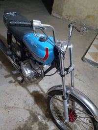 موطور رياضي انتنس للبيع موديل2025 صار شهرين مشدود للبيع متوازي علا بيع...