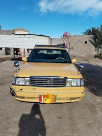 كرون أرنب • ٢٠٠٠ • مكينة ٣٠٠٠