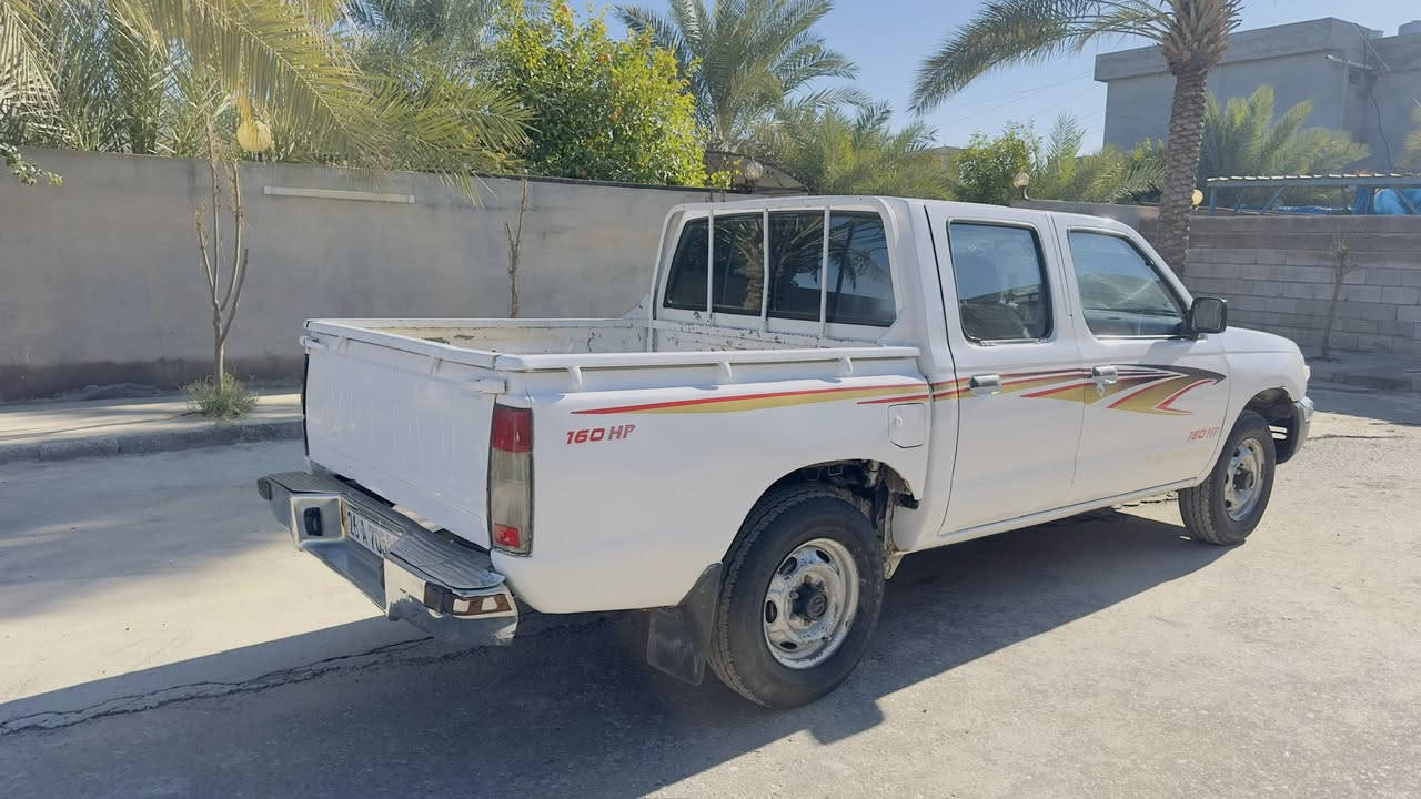 نيسان موديل 2003 رقم صلاح الدين بأسمي هزه جديده وسنويه مجدد لحد 2031  مصبوغه عام سياره محرك كير اكسل كله شرط تحويل مباشر السعر 74 ورقه وبيها مجال للاتصال  
***********
