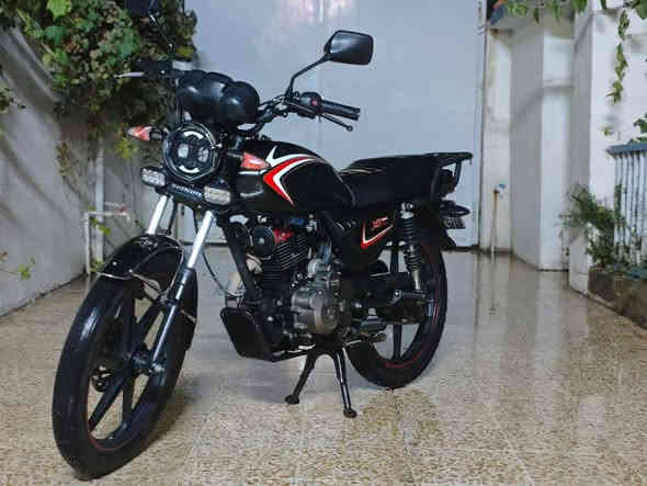 السلام عليكم بسم الله الرحمان الرحيم ماطور مرقم شاينك موديل 23
للتواصل واتساب فقط ***********
مخابره ‏‪***********‬‏
السعر 1750
مكان الايمن شارع 60 غرب جامع الصفه 
ولنضافه كدام عينك سبب البيع جنت ماجل الدراسه هسه  رجعت ع دراسه ومخلي ب بيت
