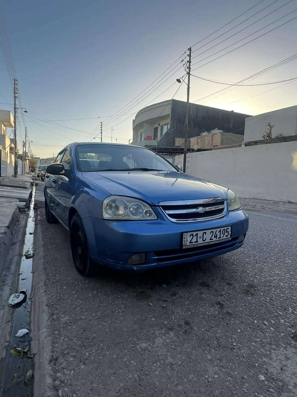 اوبترا ‏
موديل 2006
 صبغ عام ‏ورقة الفحص موجودة ‏السنوية لل 2029 باسمي السيارة بيها صوت بگن السعر 65 
وبيها مجال قليل
‭0770 029 1588‬
