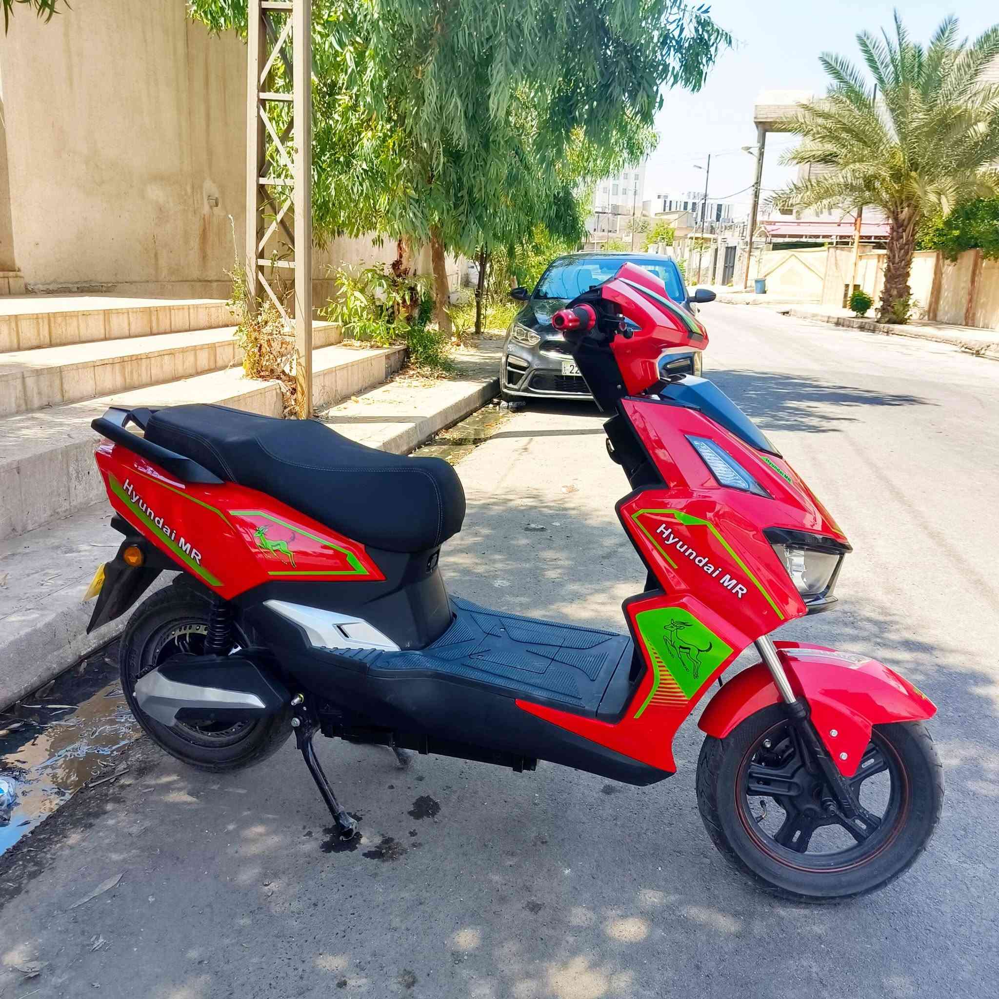 سلام عليكم
ماطور هونداي سكنس 🏍
جديد بعدو ما ماشي بعدو اخو الزيرو
كشي بينو شغال بعدو بل لا يلون   تجي اتجيكو وتاخذ بينو اتراي وين ما تحب صارلي اسبوع من اختو وصراحتن ما عدطلع بينو 

5بطاريات شرط فول 🔋
سرعة 65 حقيقية 🎭
بصمة وتشغيل عن بعد 
نظام بك R
ويمشي مسافه 75 كيلو شرط 
والماطور ماشي فقط 454 ⌛

سعرو من الاخير 
 مليون واربعين الف💸 بينو مجال حك الجي فقط مو عاجبك السعر اعبر المنشور ولا تخابر
***********
وشكرا
