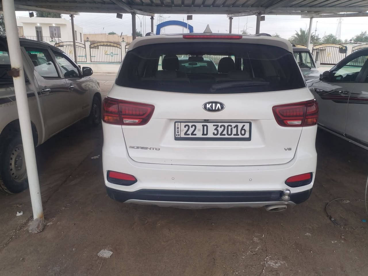 كيا سورنتو خليجي
رقم أربيل دولي

موديل ٢٠١٩ شكل ال٢٠ 

لون ابيض

٦ سلندر ٧ راكب 

 بدون فتحة 

بصمتين: تشغيل وتقفيل 

الباب الخلفي كهرباء 

بردات خلفية اصلية 

كشنات ٢ كهرباء

شاشة الدشبول الكترونية 

مري شفط مع القفل 

٤ أنظمة قيادة

تحكم استيرن فول 

حاكية : ابلوتوث: اوكس 

تبريد ٣ قطع  

اضواء ترحيب بليدات  

شاحن وايرلس  

لد امامي وخلفي 

لايت زنون   

ماشية ١٤٦ قابل للزيادة 

كير ومكينة وصدر كفالة
رصعات بالباب الخلفي
وبارد بسيط باب الجنطة

الرقم الدولي / هزة جديدة/سنوية جديدة 

/ البصمة الثانية ممستخدمة

السعر 250

***********
