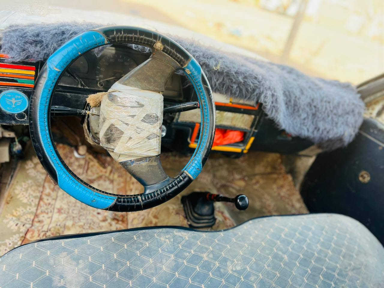 السلام عليكم 89 بيكم سياره على البلاد جاهزه ما بيها اي نقص اي ضربه ما بيها سياره حلوه رقم قادسيه تحويل مباشر مكينه جديده خمسه كير تخم تاير حداديه بالعافيه علي ياخذها السعر 30 قفل العنوان ذي قار على الفجر ***********
