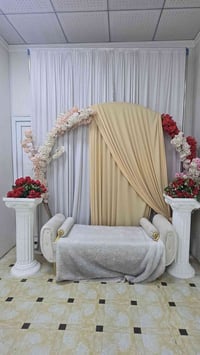 كوشة جاهزة • شازلونة