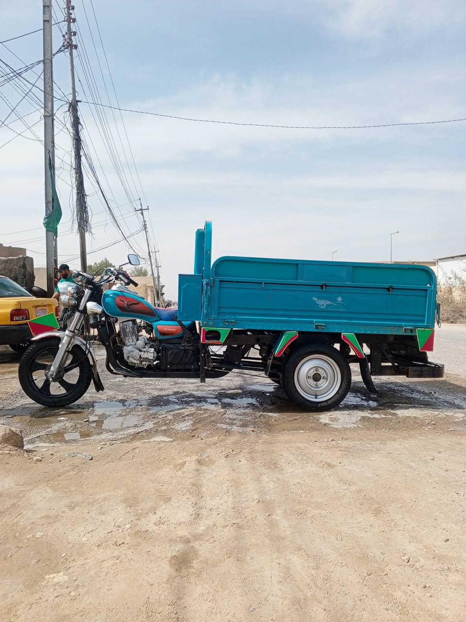 السلام عليكم..
ستوته للبيع موديل 2022 مكفوله كفاله عامه
شاصي ركبه مكينه اكسن دبلات كله مكفول 
كهربائيات كلهاا شغاله 
تخم تاير جوبلس جديد 
اوراق اصوليه بسمي 
مكان كربلاء.. السعر 1900 وبيهاا مجال بسيط جدااا 
للاتصال او واتساب ***********
