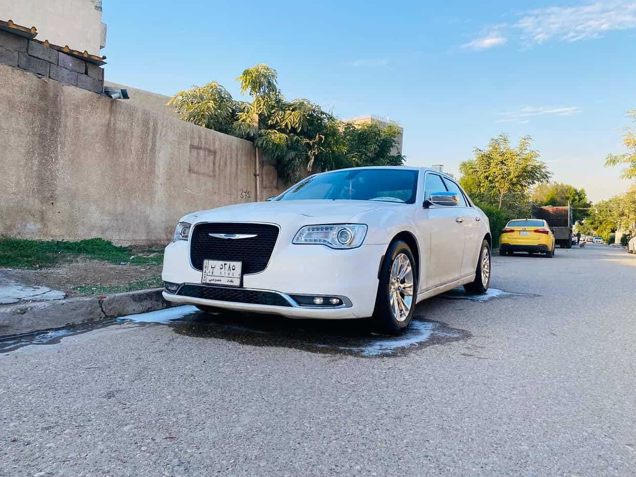 اوباما 2011 رقم بغداد ب اسمي السياره جاهزه ع 24 حبابه من كير مكينه حدادية تخم ويل مكسيكي و تخم تايم السياره فوول بانورما كشن جلد كهربائي شاشة كامره كلهن بيها و محدث البجم 2020 حادثه بيها أربع قطع أبيع احزم و الحقيقه احلى من الصور 
ب 140 
***********
