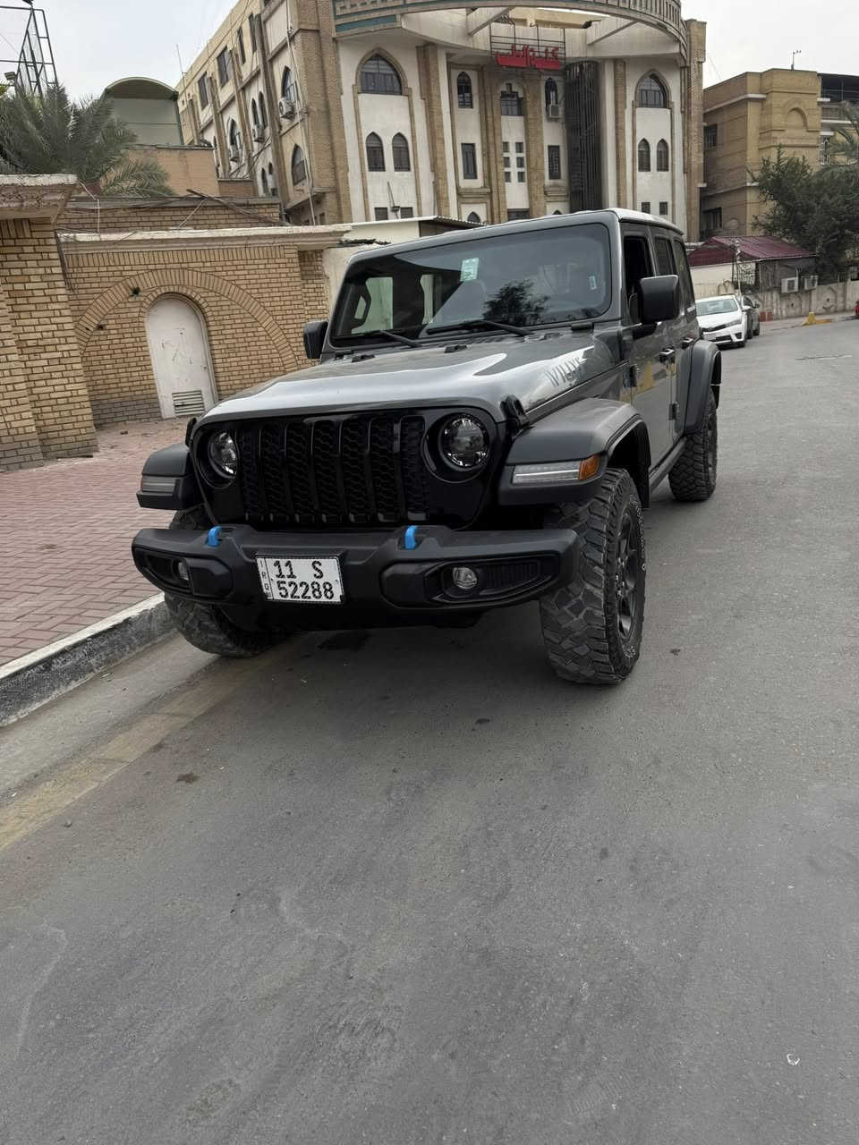 السلام عليكم جيب رانكلر 4Xe 2023  لون مميز سمنتي السعر 30500
بچم كبس سياره جدا نضيفه دخول جديد

‏Jeep Wrangler 4Xe 2023 2.0L 4

حجم المكينه : 2000 تيربو + هايبرد + هجين شحن خارجي
المسافه المقطوعه : 35000       
                       السياره حادث بسيط جدا فقط تبديل باب الصندوق 
                  

#المواصفات 
1.قماره تتفصخ اصير كشف
2.بصمه 
3.لوكير
4.كشافات 
5.شحن خارجي
6. شاشه
7.بيها سستم صوت 
السعر 30500$ وبيها مجال 

للاستفسار الاتصال على الرقم

***********
