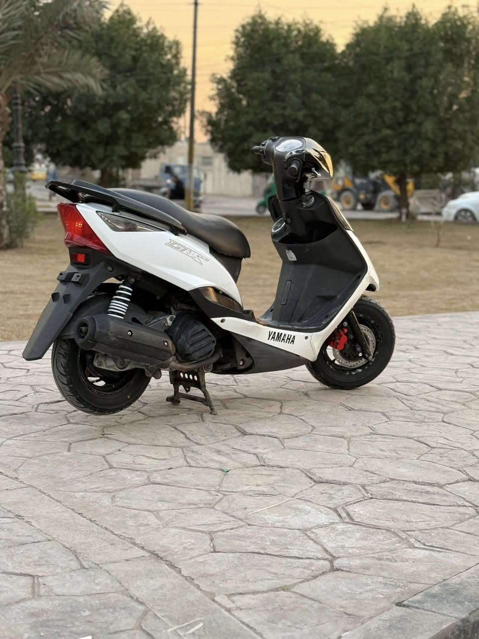 ماكس  ثلعب كابريتر الدرجه رمبه مصار هواي نازله مكفواله كفاله عامه كهربيات كله شغاله مكينه ناعمه كلش شلعه معدال تخبل كامله مكمله مابيه نقص ربع نكره بكل وقت 
مكان بغداد البياع السعر ٦٧٥ 
*********** اتصال اووتساب
