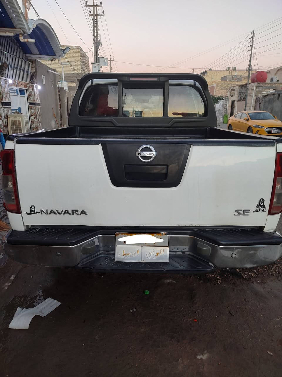 بيكم نيفارا 
موديل 2014 
بيها فقط نص باب صبغ السعر 90 فقط وكاله سياره جاهزه من كلشي كير محرك وتبريد تخم تاير
***********
مكان نجف
