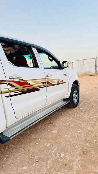 تيوتا فلاونزة عالي او تماتيك دفع رباعي موديل 11 نضيفة. كلش مال جناي سيارة مبدل تخم تاير مالها بلاد صدر جديد قبل 2 شهر عليها دوشمة سقف  قماش + نايلون شفاف شغل درجة اولى السعر  195 وبيها مجال الحچي موجه للشراي السوگ كلشي بي النضيف والتعبان 
كلشي بسعرة  حادثها قطعتين  جامرلغات الخلفية ثنينهن واحد شبر والثاني 4 اصابع طخت سيارة فقط الباقي كفالة من كلشي متواجد واتساب ***********
