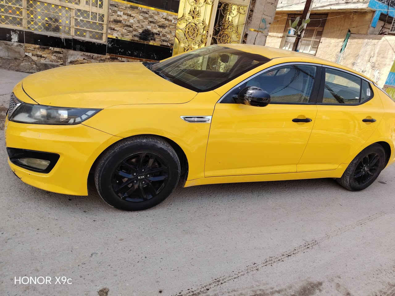 السلام عليكم كيه اوبتيما ٢٠١٣ مكينه وكير جدد وحداديه جديده كهربائيات كله شغاله سياره حيل حلوه صاحبه متوفي ٦٣ ورقه وبيه مجال بسيط *********** بغداد مدينه الصدر
