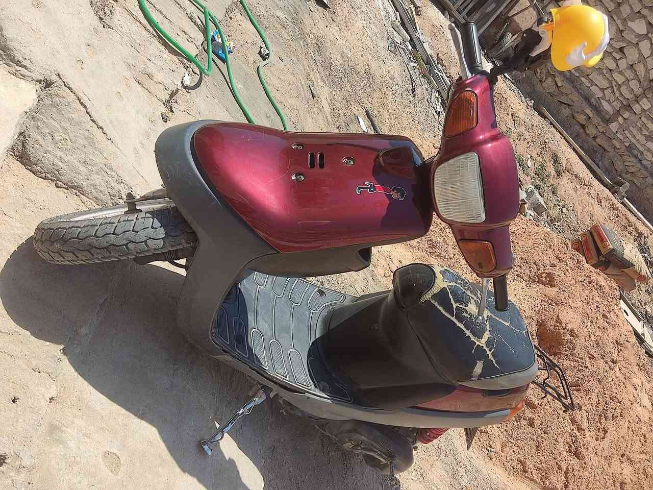 سلام عليكم دراجة بطة مال حاوية ما مفتوحة شرط الفحص شغالة سلف هندر كاملة سعر 200 وبيهة مجال مكاني كربلاء المقدسة رقمي***********
